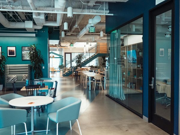 Découvrez pourquoi la location bureau à lyon attire les entreprises